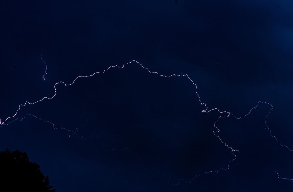 What Impact Does Quality Lighting Have on Customer Dwell Time and Spending?